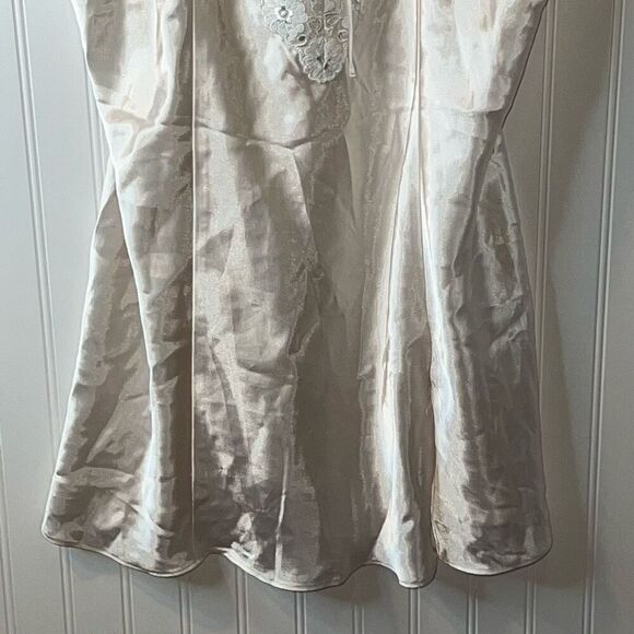 Dentelle Lace Slip Nightie Women’s Size XL Soft Pink Corset Front And Back - Picture 3 of 7